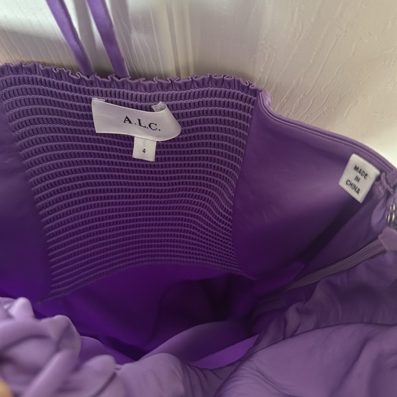 ALC GOWN SIZE 4 - Picture 4 of 4